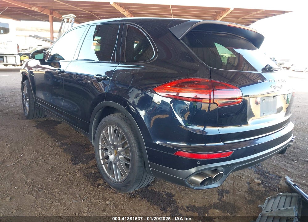 2016 PORSCHE CAYENNE E-HYBRID S VIN: WP1AE2A24GLA62087