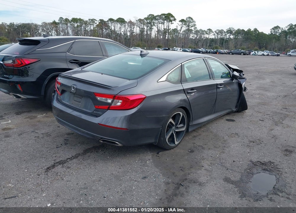 2018 HONDA ACCORD VIN: 1HGCV1F33JA258631