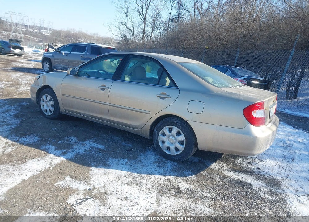 2002 TOYOTA CAMRY LE VIN: 4T1BE32K82U594676