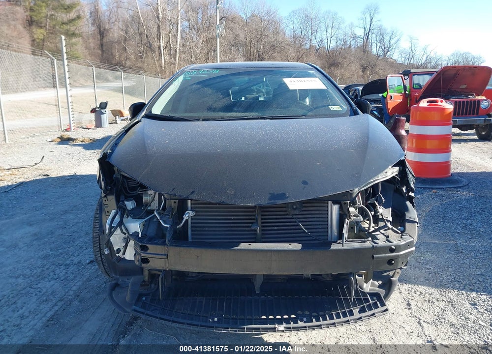 2016 TOYOTA COROLLA LE VIN: 5YFBURHEXGP561002