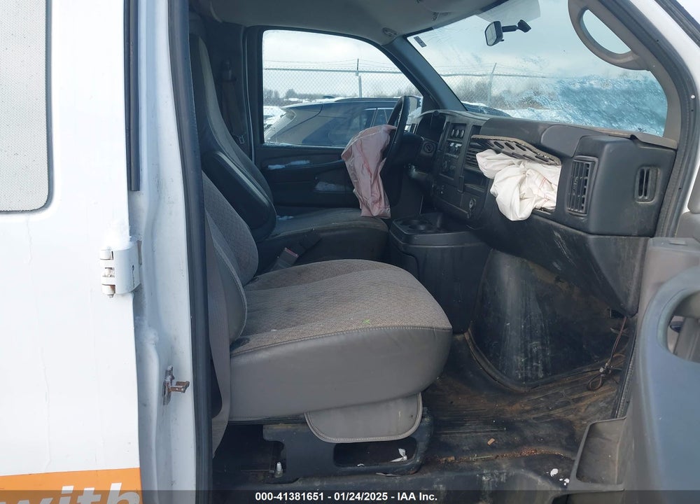 2015 GMC SAVANA 2500 WORK VAN VIN: 1GTW7FCFXF1907253