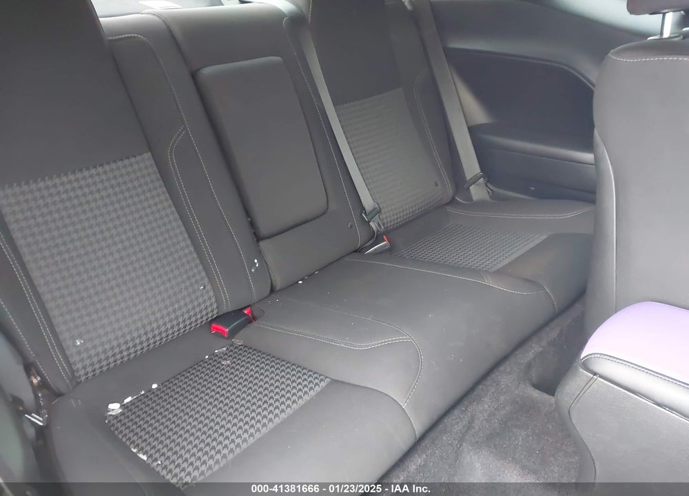 2017 DODGE CHALLENGER VIN: 2C3CDZBT5HH550111