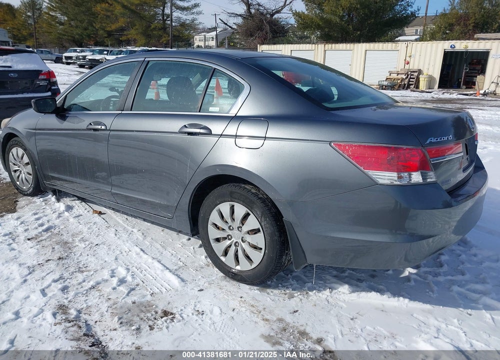 2011 HONDA ACCORD 2.4 LX VIN: 1HGCP2F31BA020603