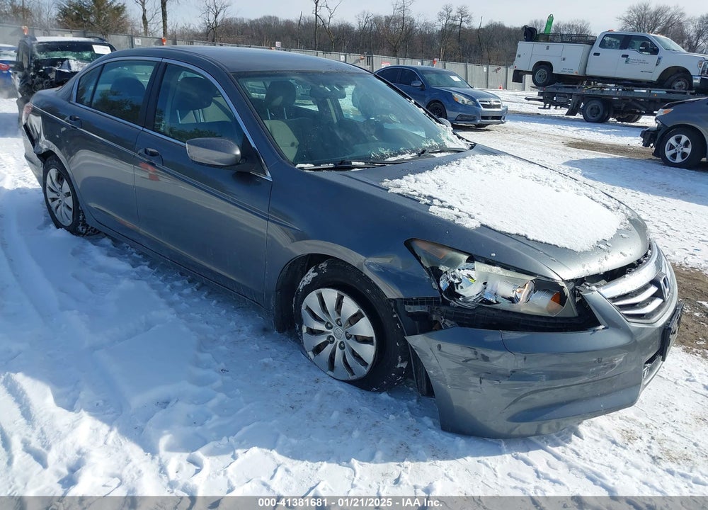 2011 HONDA ACCORD 2.4 LX VIN: 1HGCP2F31BA020603