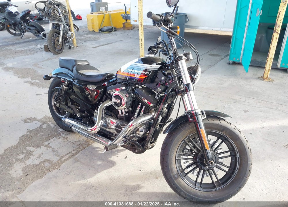 2018 HARLEY-DAVIDSON XL1200 XS VIN: 1HD1LR362JC425637