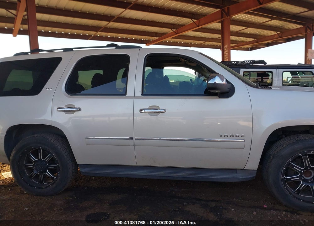 2011 CHEVROLET TAHOE LTZ VIN: 1GNSCCE08BR249498
