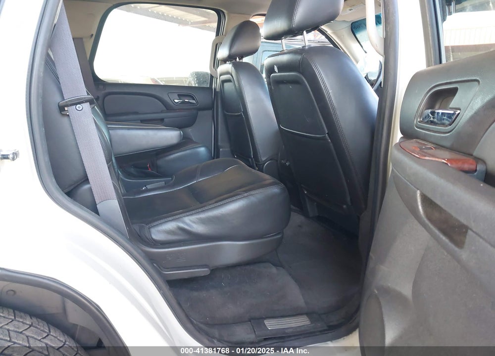2011 CHEVROLET TAHOE LTZ VIN: 1GNSCCE08BR249498