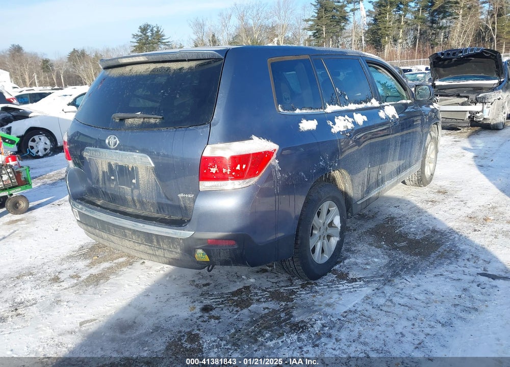 2013 TOYOTA HIGHLANDER BASE V6 VIN: 5TDBK3EH4DS270273