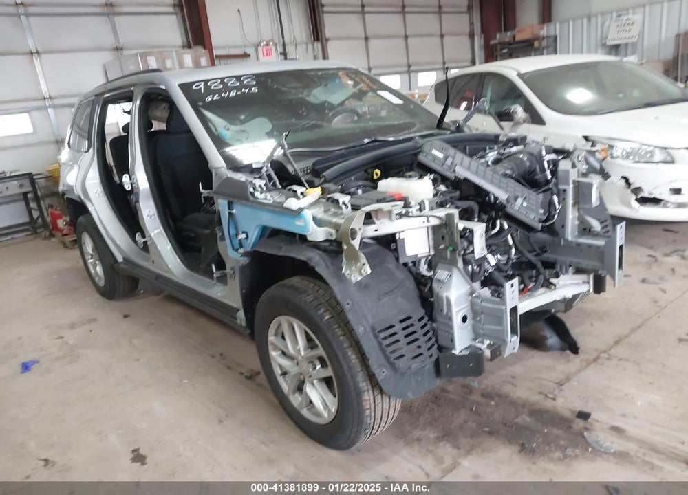 2024 JEEP GRAND CHEROKEE LAREDO X 4X4 VIN: 1C4RJHAG7RC179888