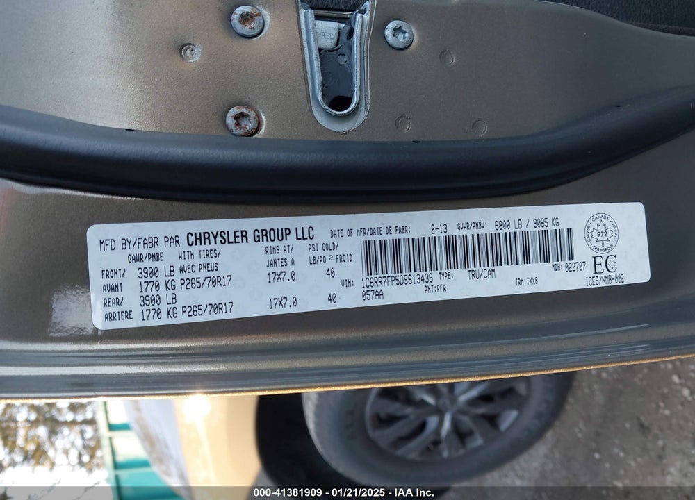 2013 RAM 1500 VIN: 1C6RR7FP5DS613436
