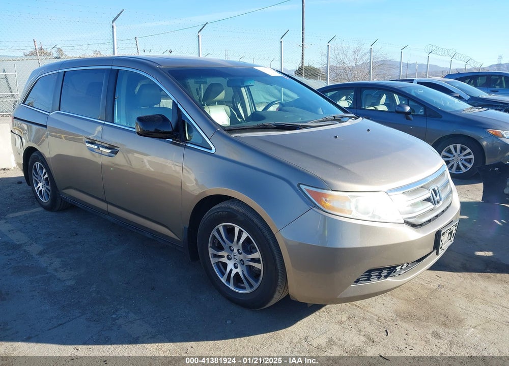 2012 HONDA ODYSSEY EX-L VIN: 5FNRL5H66CB008095