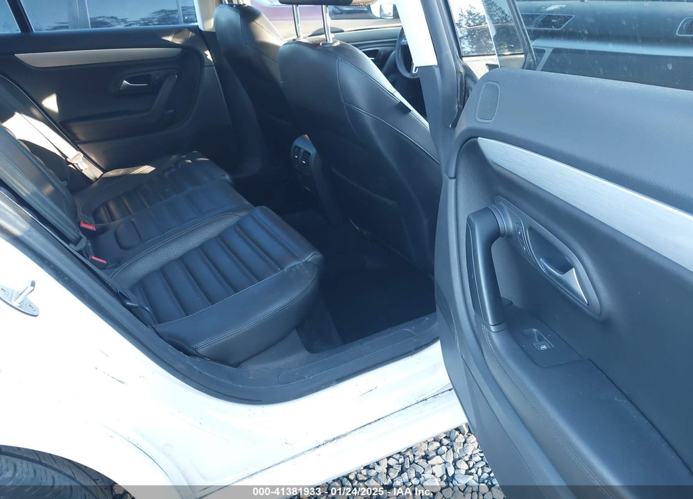 2014 VOLKSWAGEN CC VIN: WVWAP7AN1EE540051