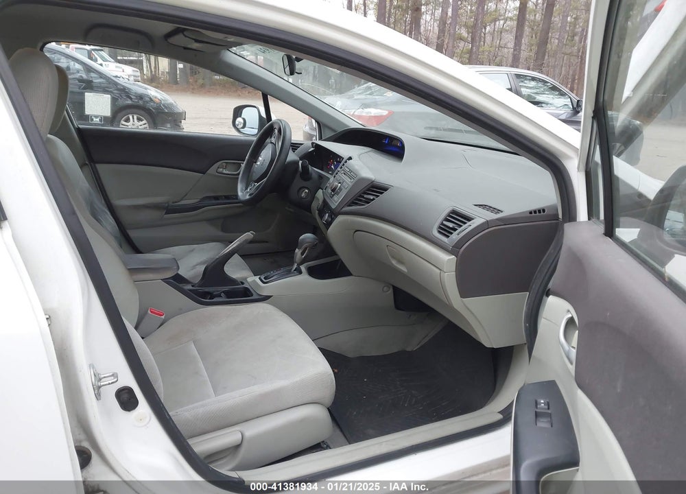 2012 HONDA CIVIC VIN: 2HGFB2F65CH552056