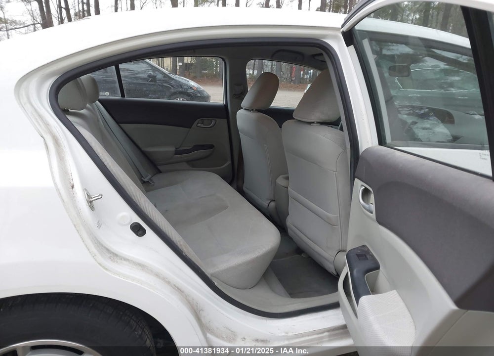 2012 HONDA CIVIC VIN: 2HGFB2F65CH552056