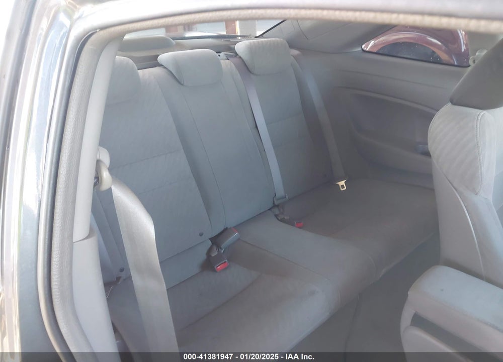2010 HONDA CIVIC VIN: 2HGFG1B60AH524986
