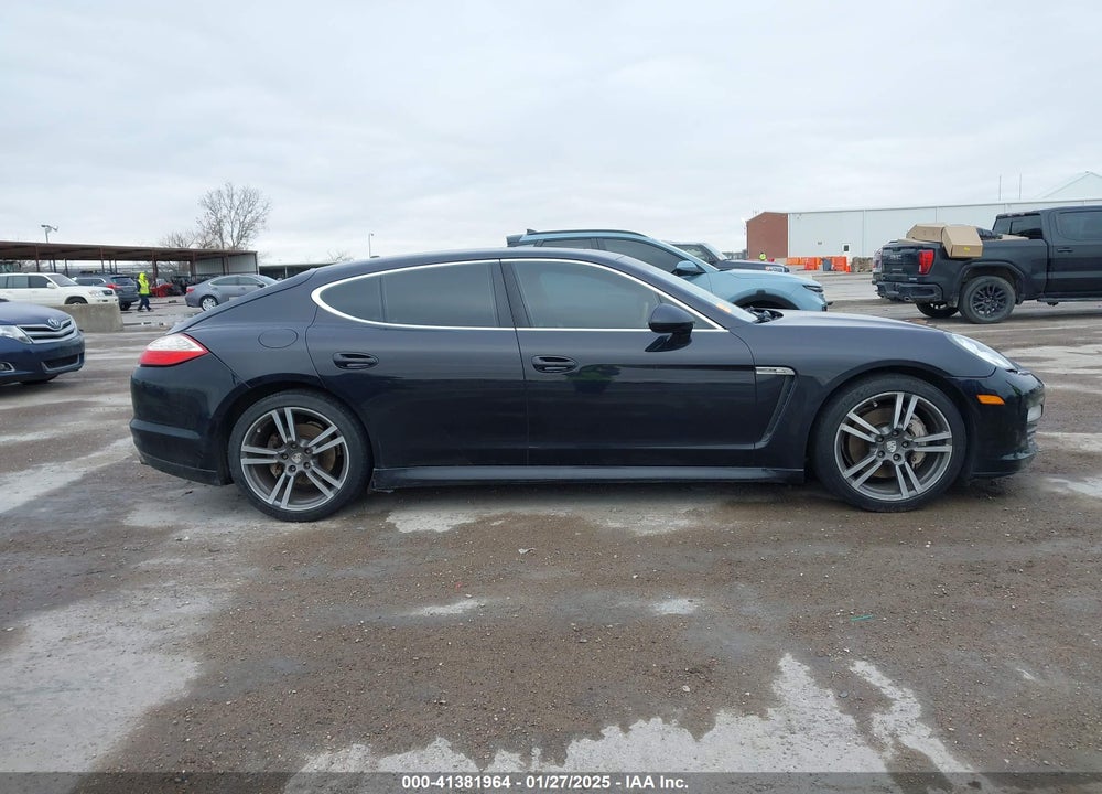 2010 PORSCHE PANAMERA VIN: WP0AB2A77AL063912