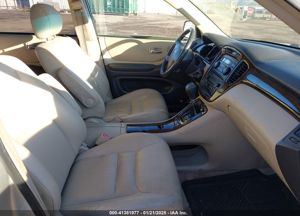 2002 TOYOTA HIGHLANDER VIN: JTEHF21A220044245