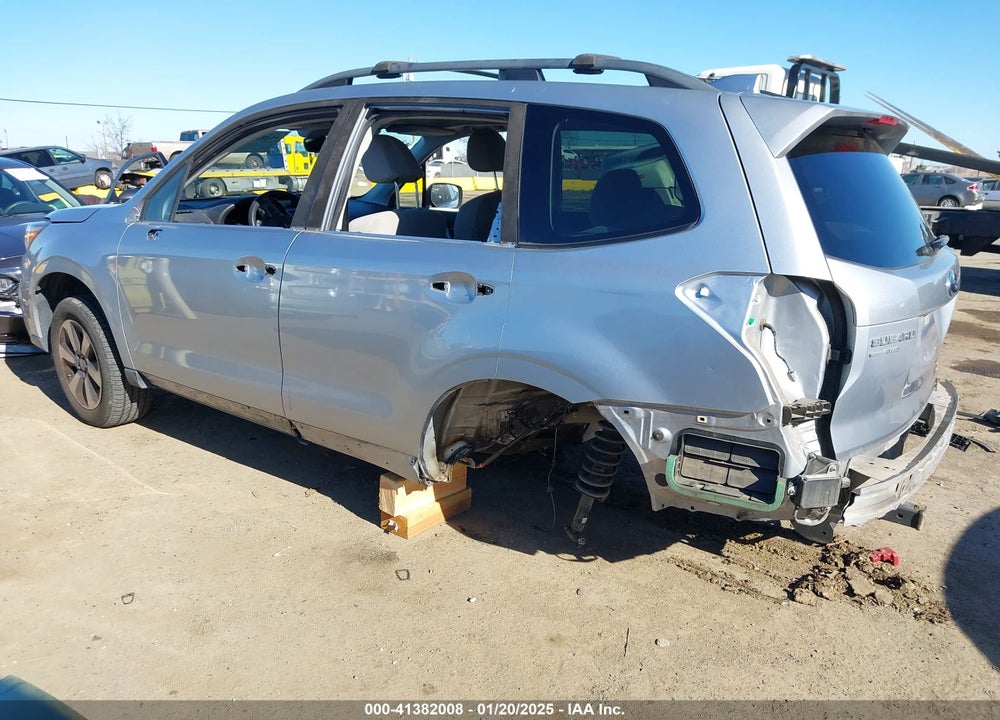 2017 SUBARU FORESTER VIN: JF2SJAGC9HH578284