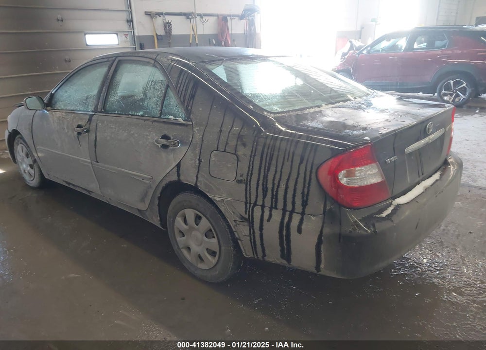 2004 TOYOTA CAMRY LE VIN: 4T1BE32KX4U337912