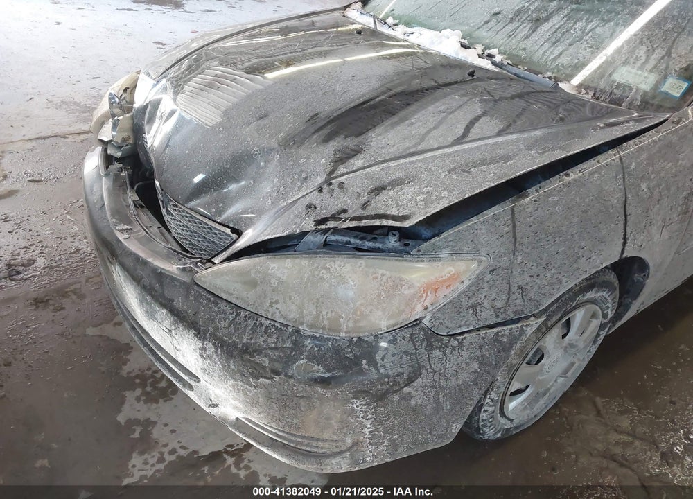 2004 TOYOTA CAMRY LE VIN: 4T1BE32KX4U337912