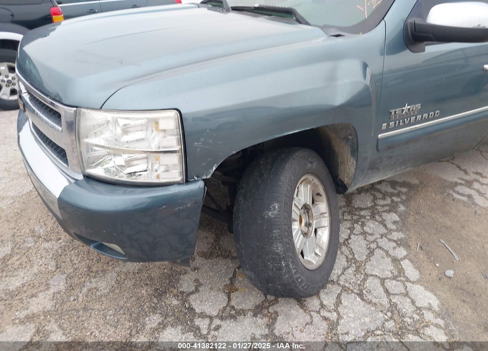 2009 CHEVROLET SILVERADO 1500 LT VIN: 3GCEC23029G266018
