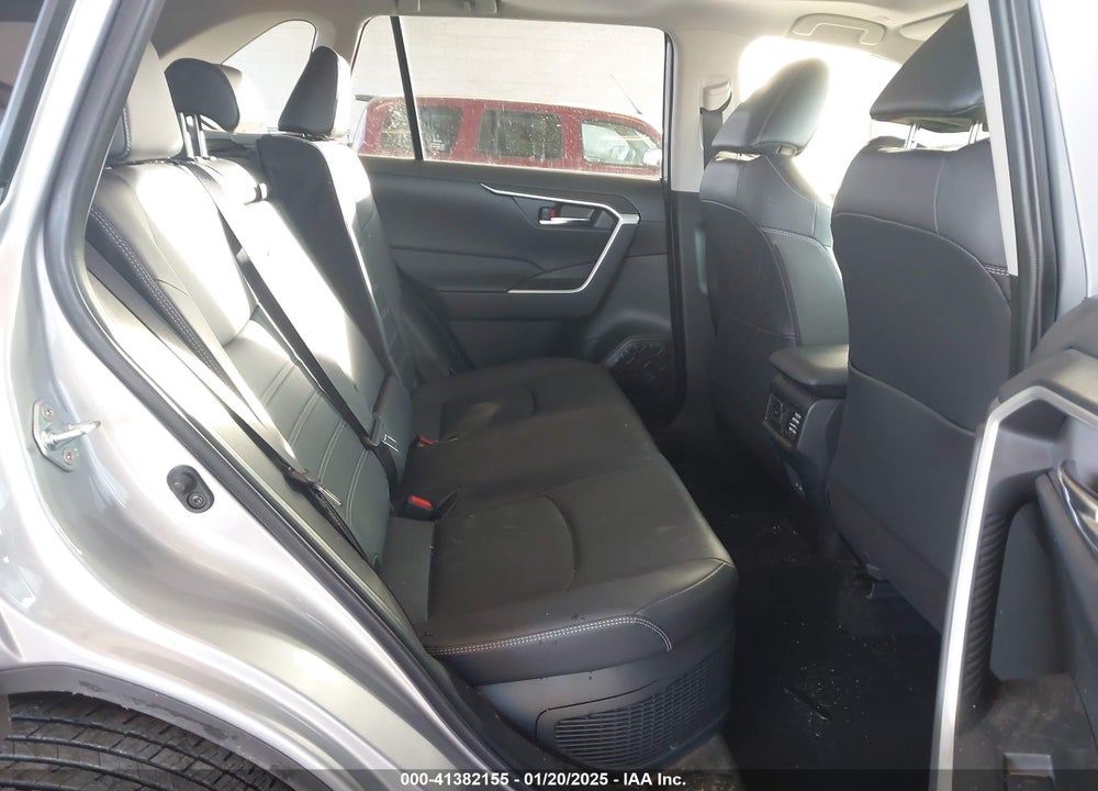 2024 TOYOTA RAV4 HYBRID VIN: JTMB6RFV8RD139152