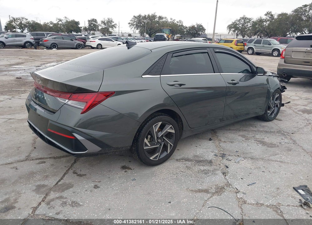 2024 HYUNDAI ELANTRA VIN: KMHLS4DG7RU688912