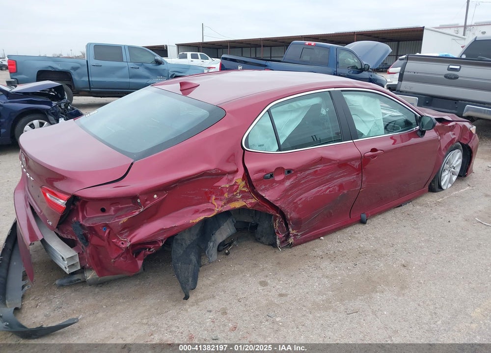 2019 TOYOTA CAMRY VIN: 4T1B11HK0KU680247