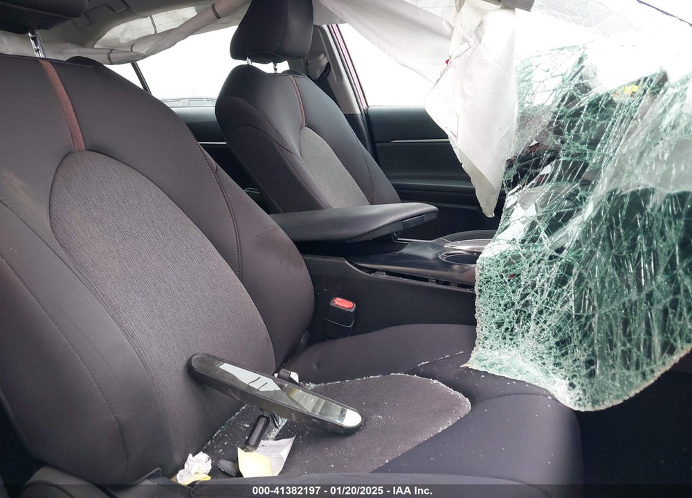 2019 TOYOTA CAMRY VIN: 4T1B11HK0KU680247