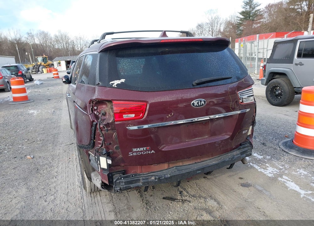 2020 KIA SEDONA EX VIN: KNDMC5C14L6615176