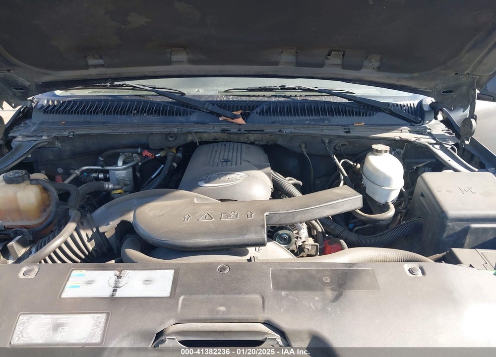 2004 GMC YUKON SLT VIN: 1GKEC13T54R321630