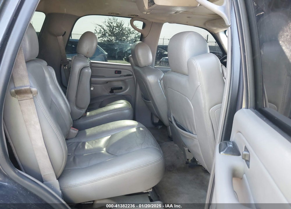 2004 GMC YUKON SLT VIN: 1GKEC13T54R321630