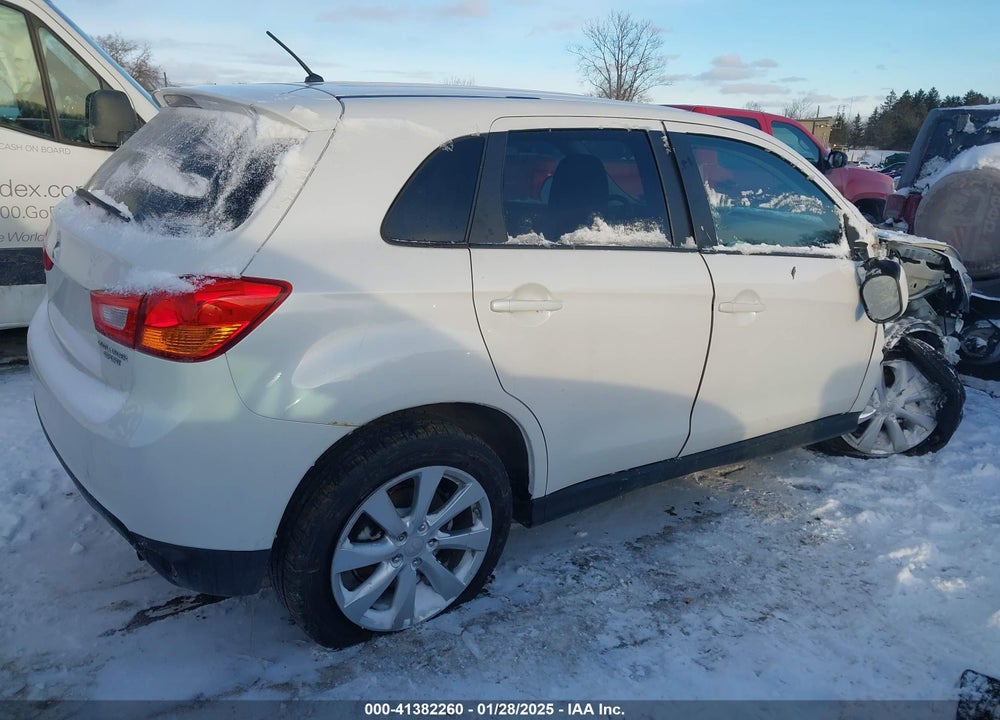 2015 MITSUBISHI OUTLANDER SPORT ES VIN: 4A4AR3AU9FE009541