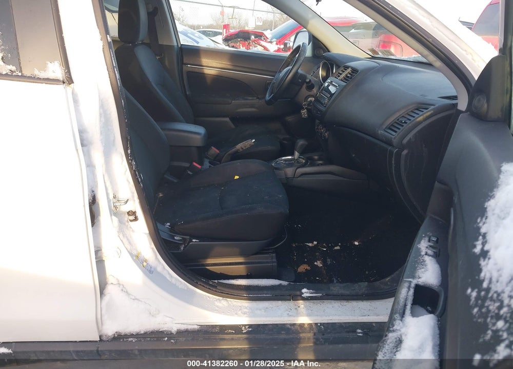 2015 MITSUBISHI OUTLANDER SPORT ES VIN: 4A4AR3AU9FE009541