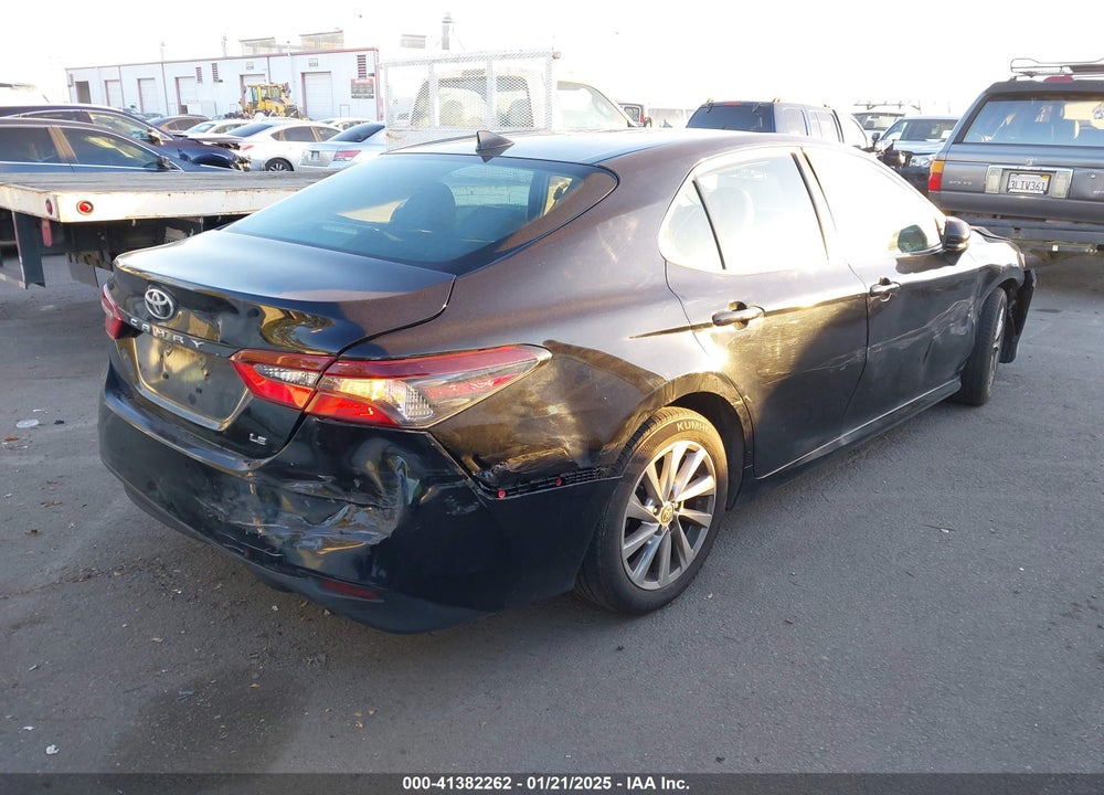 2021 TOYOTA CAMRY VIN: 4T1C11AKXMU426417