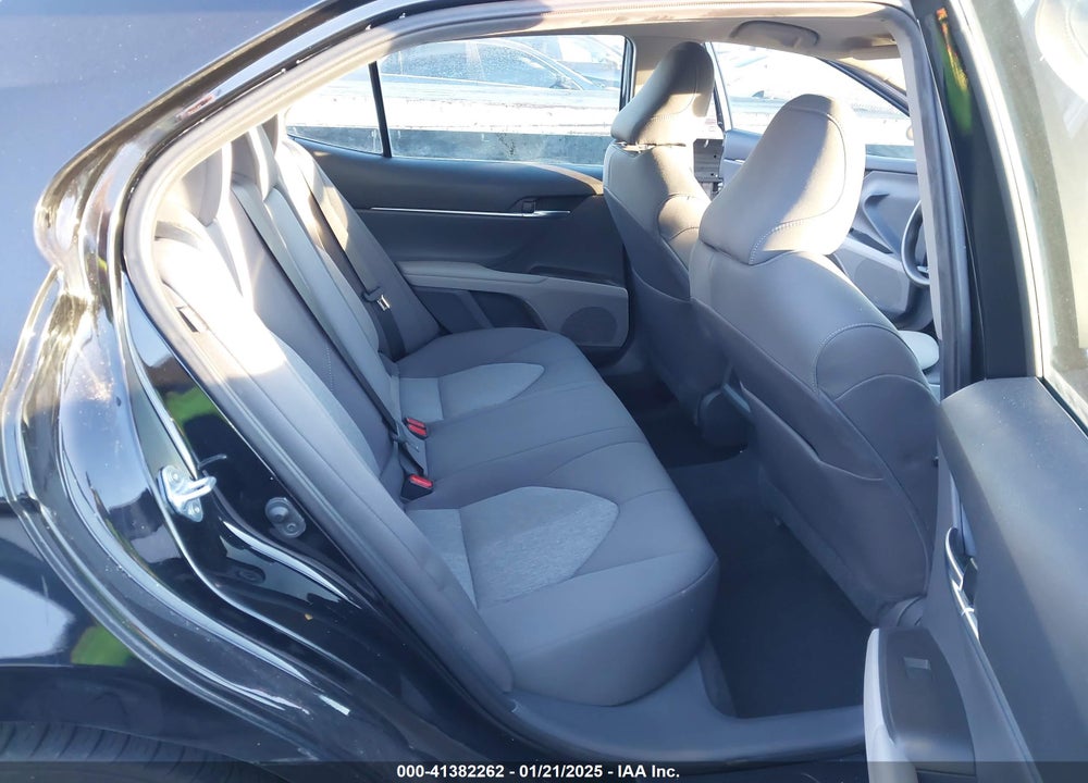 2021 TOYOTA CAMRY VIN: 4T1C11AKXMU426417