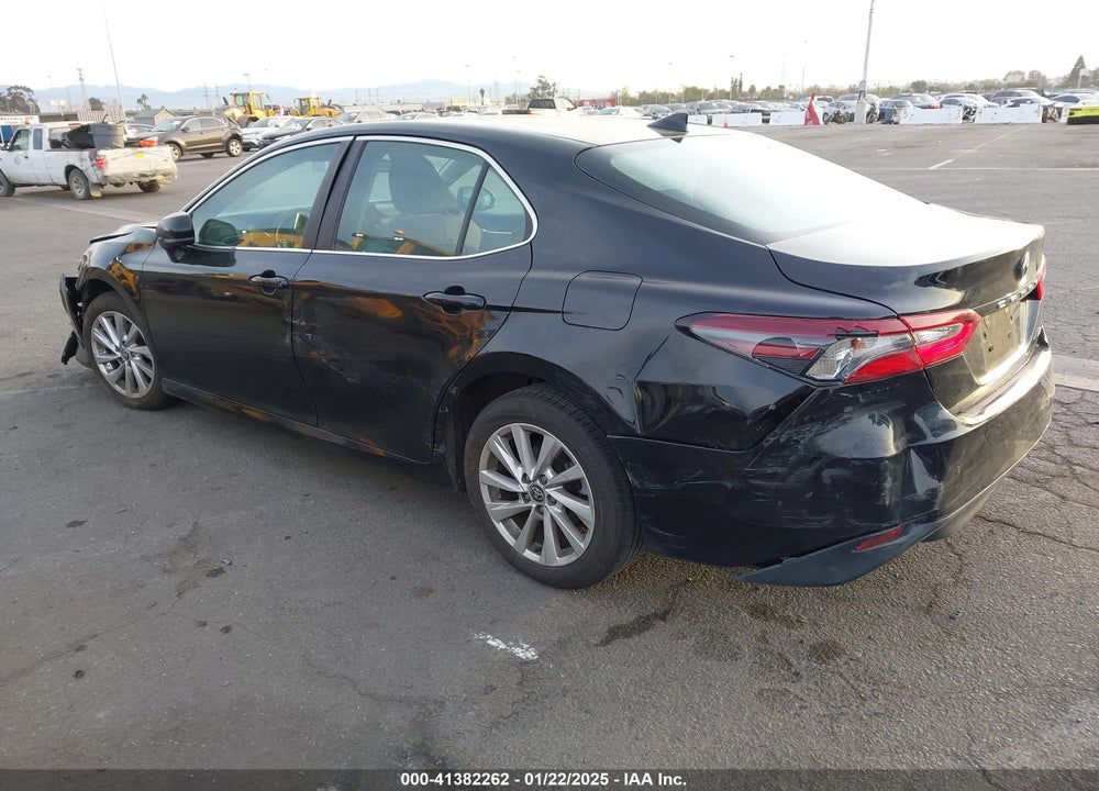 2021 TOYOTA CAMRY VIN: 4T1C11AKXMU426417