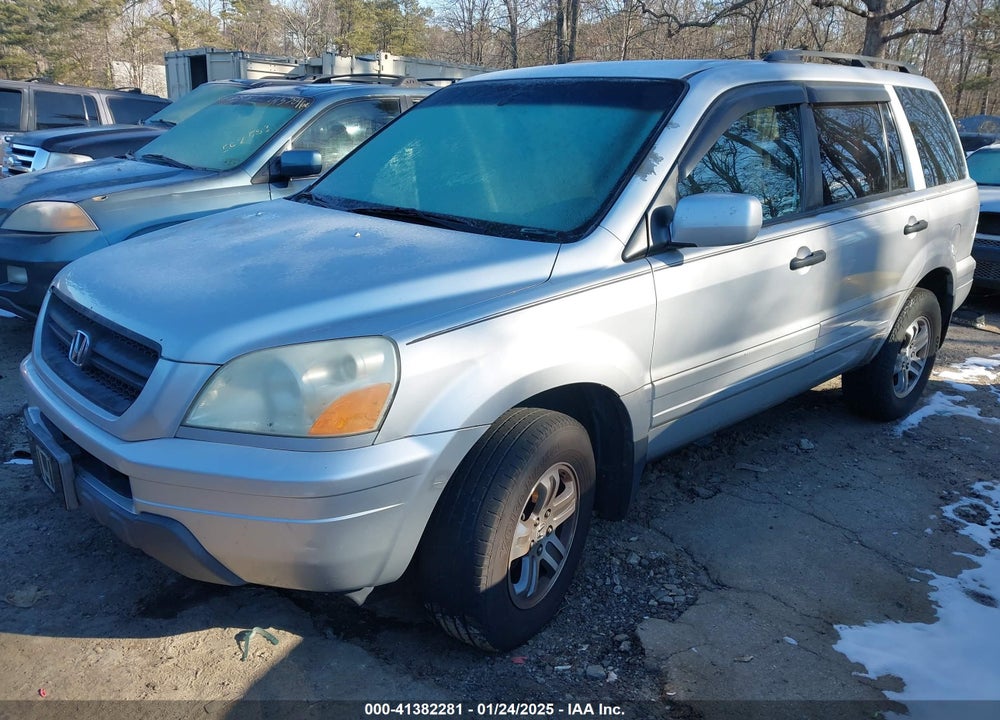 2005 HONDA PILOT EX VIN: 5FNYF18465B014623
