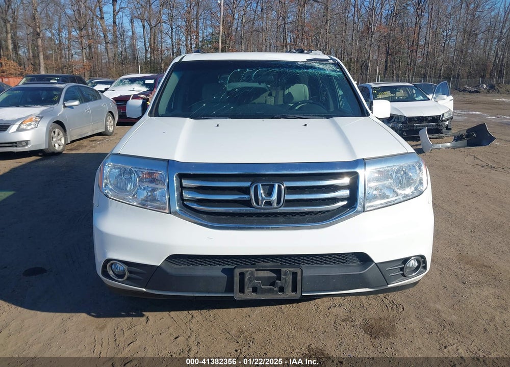2015 HONDA PILOT EX VIN: 5FNYF4H43FB051664
