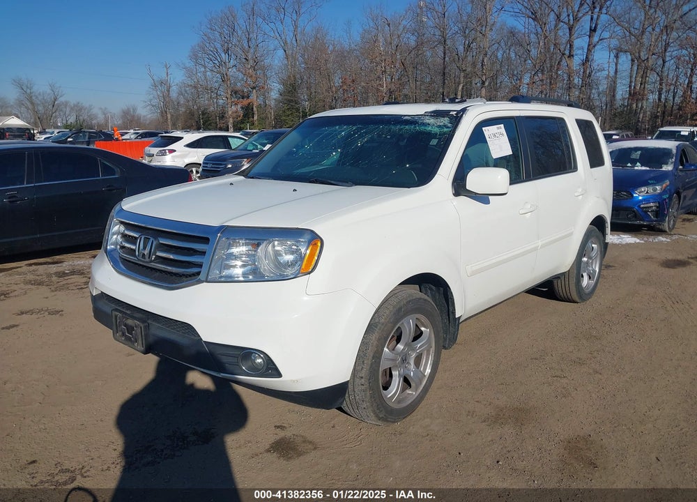 2015 HONDA PILOT EX VIN: 5FNYF4H43FB051664