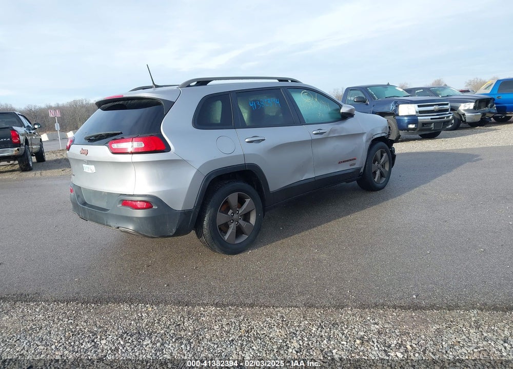 2017 JEEP CHEROKEE VIN: 1C4PJMCB0HW509286