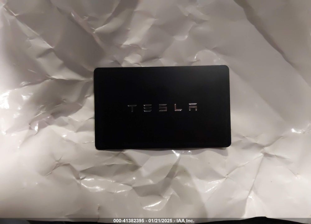 2024 TESLA MODEL 3 LONG RANGE DUAL MOTOR ALL-WHEEL DRIVE/REAR-WHEEL DRIVE VIN: 5YJ3E1EA5RF826010