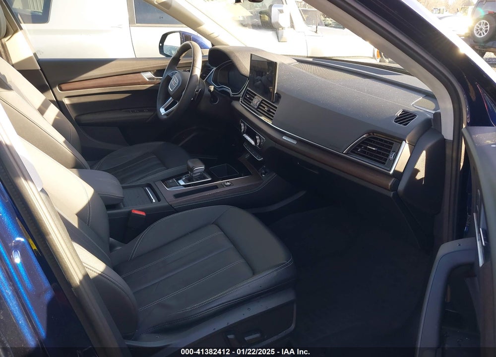 2021 AUDI Q5 VIN: WA1BAAFY3M2018554