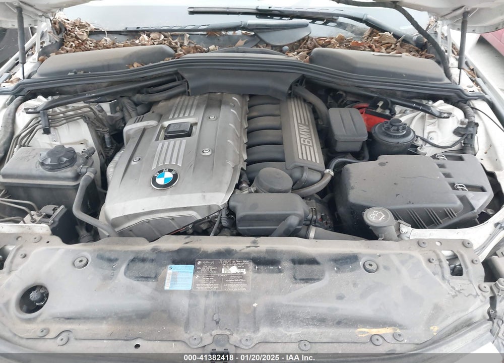 2007 BMW 525I VIN: WBANE53557CW62982
