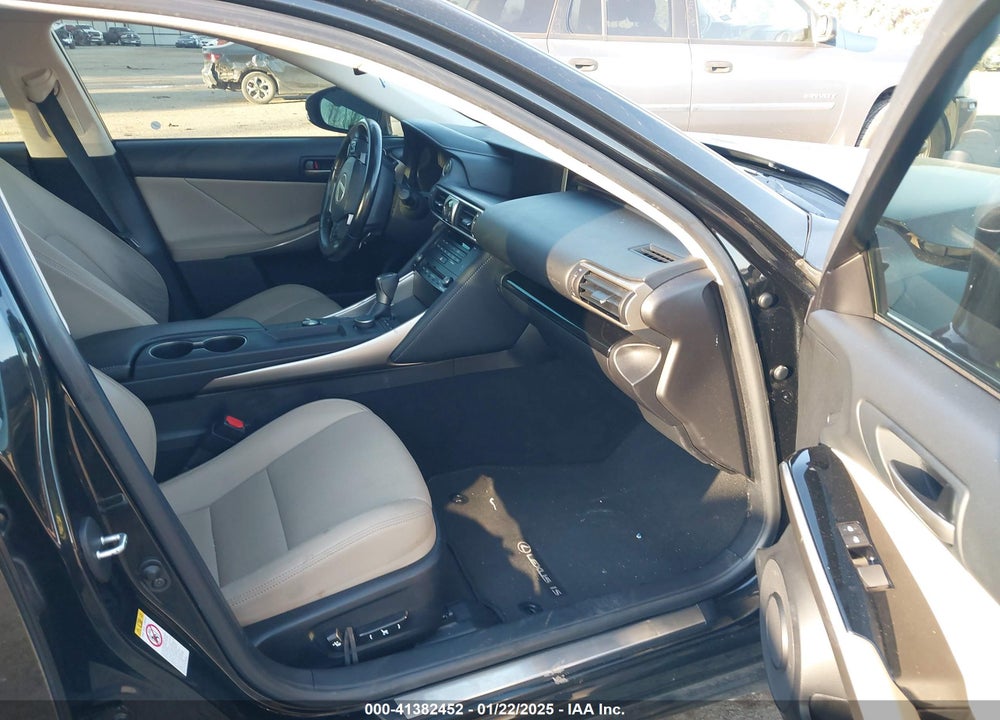 2017 LEXUS IS 200T VIN: JTHBA1D28H5049869