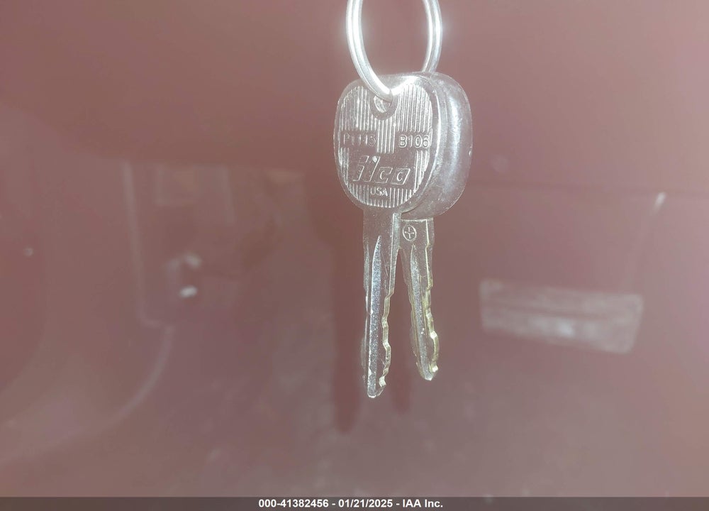 2006 CADILLAC DTS VIN: 1G6KD57Y86U180046