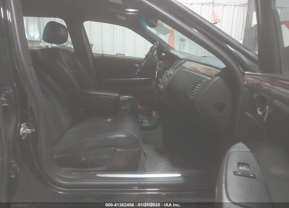 2006 CADILLAC DTS VIN: 1G6KD57Y86U180046