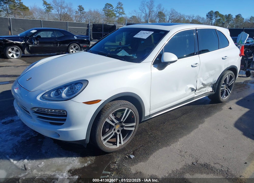 2014 PORSCHE CAYENNE PLATINUM EDITION VIN: WP1AA2A29ELA96437