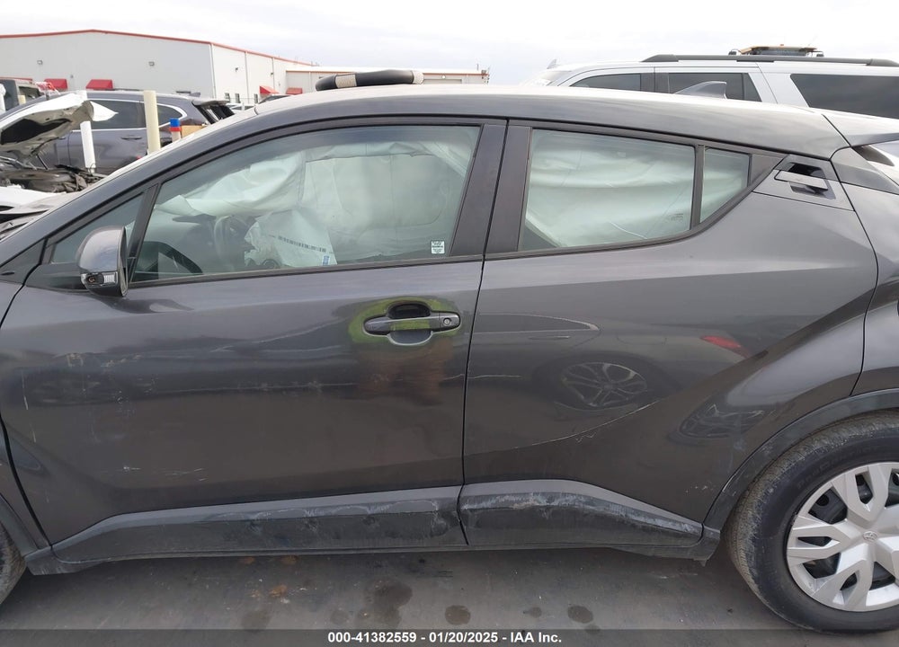 2018 TOYOTA C-HR XLE VIN: NMTKHMBX9JR052226