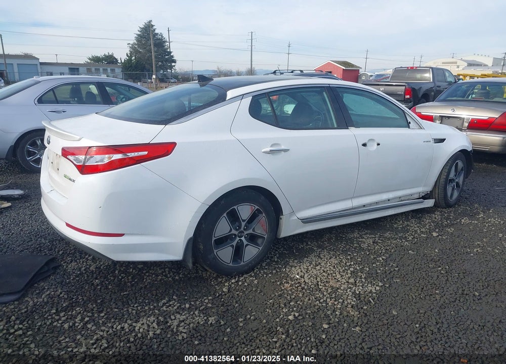 2013 KIA OPTIMA HYBRID VIN: KNAGM4AD9D5058643